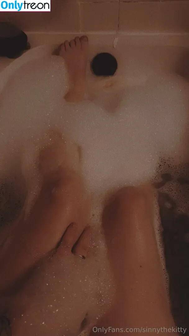 sinnythekitty nude photo #0068 (sinnykitt)