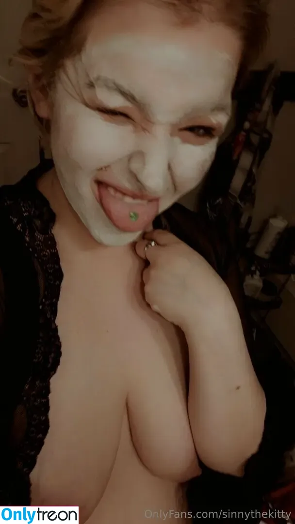 sinnythekitty nude photo #0114 (sinnykitt)