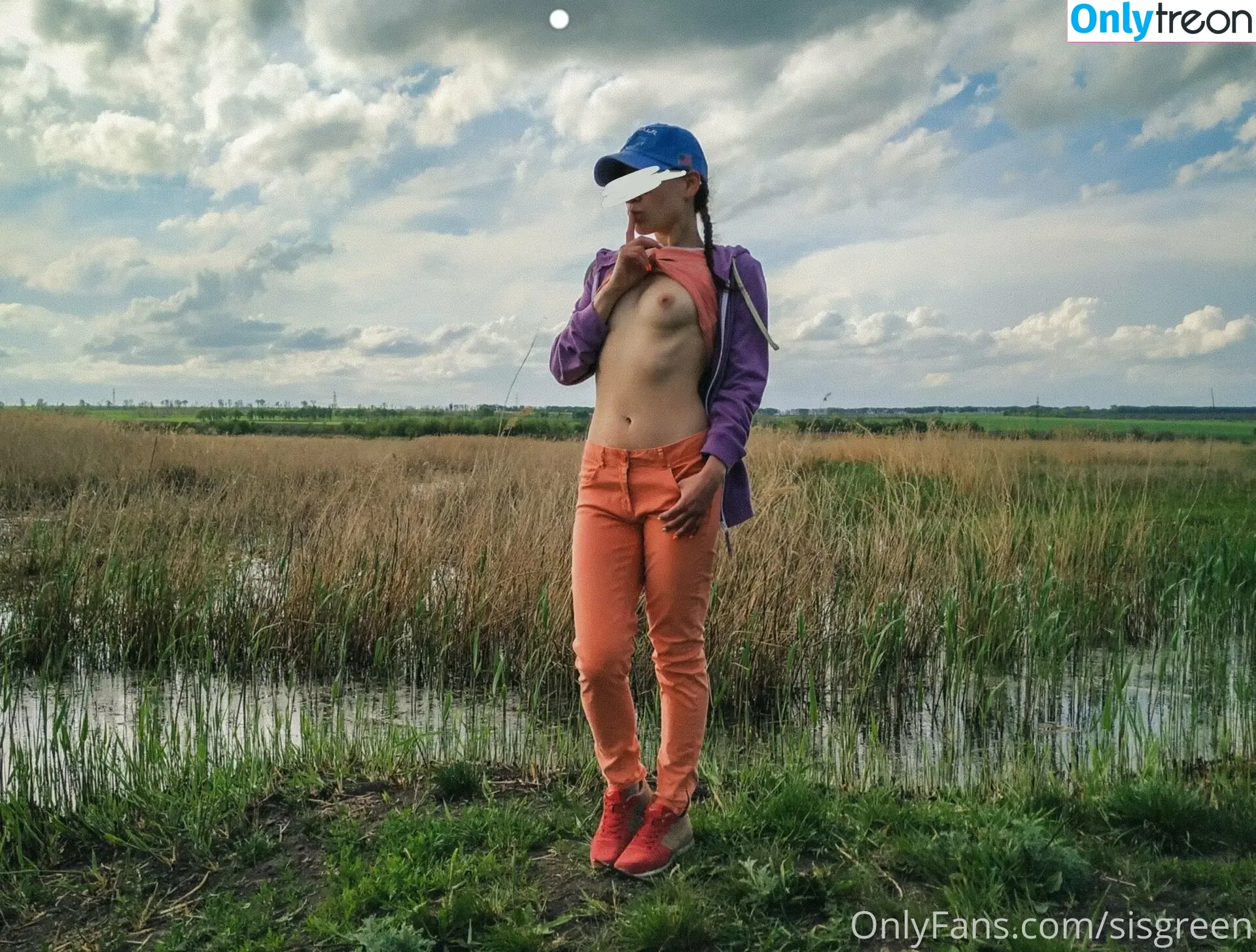 sisgreen nude photo #0423 (sisgreen_)