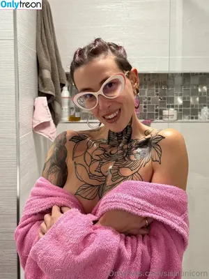 sissiunicorn / sissi.unicorn.links nude photo #0027