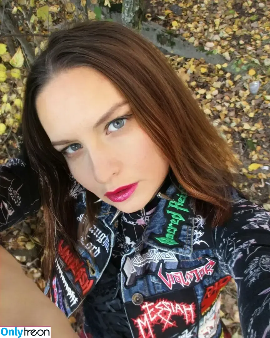 sister_destroyer nude photo #0002 (sister_destroyer)