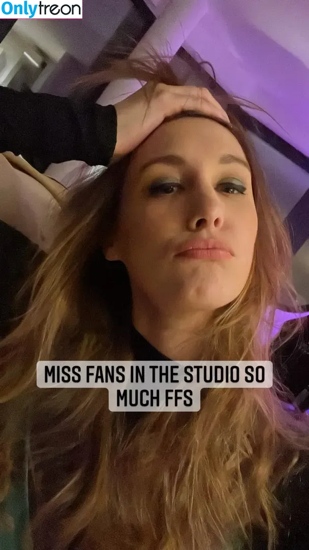 Sjokz nude photo #0031 (Eefje Depoortere / eefjah)