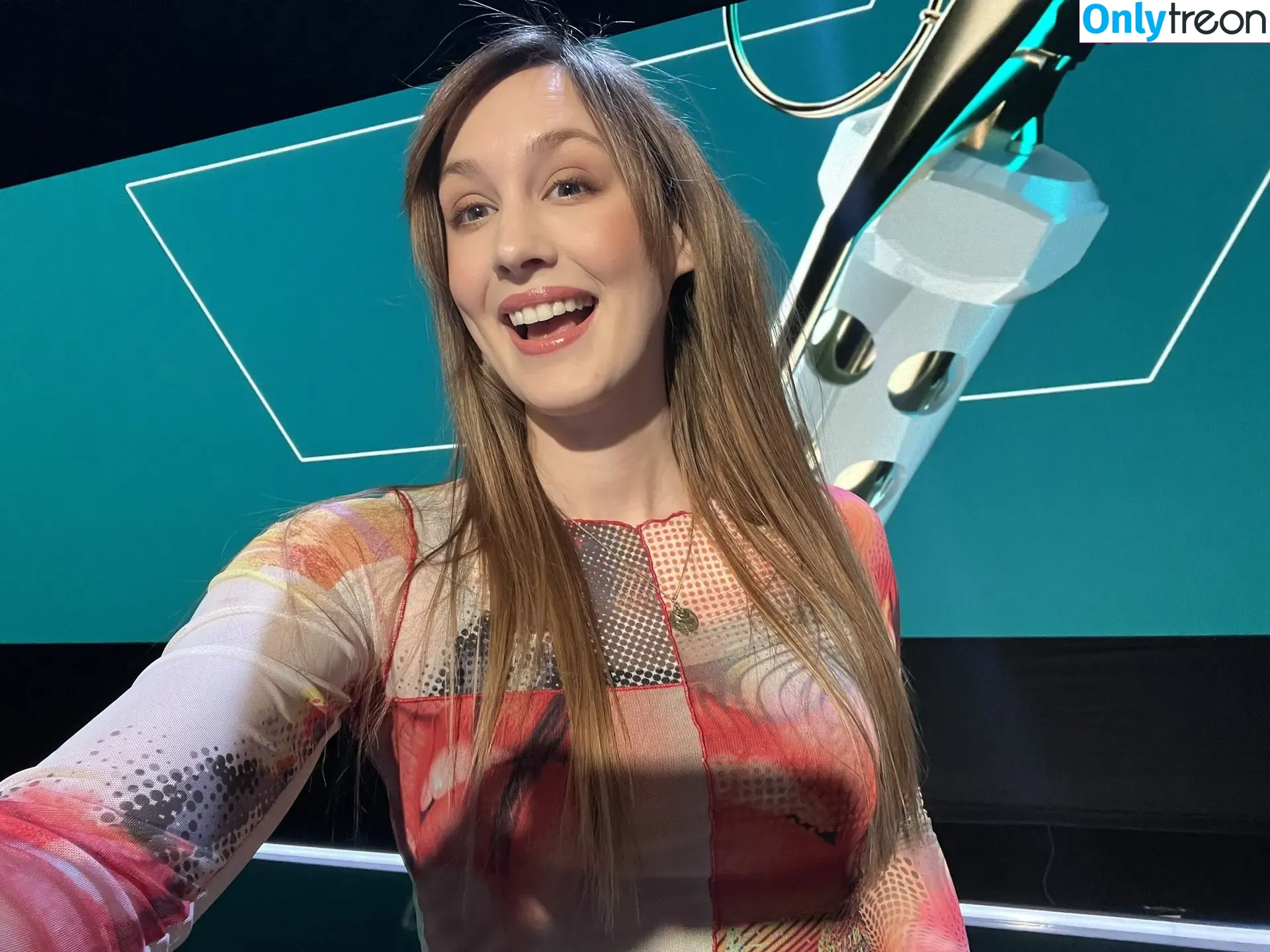 Sjokz nude photo #0046 (Eefje Depoortere / eefjah)