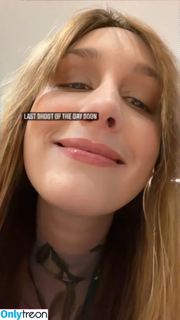 Sjokz nude photo #0068 (Eefje Depoortere / eefjah)