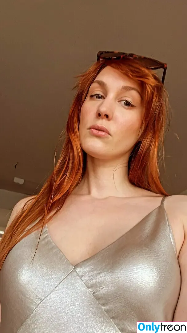 Sjokz nude photo #0159 (Eefje Depoortere / eefjah)