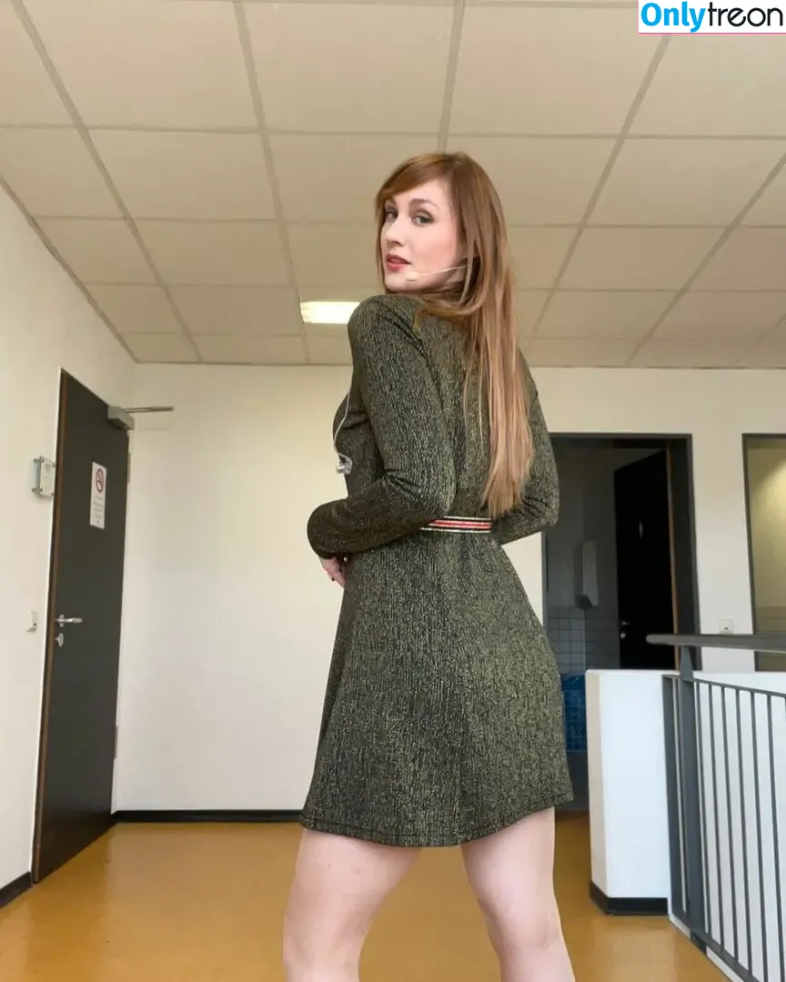 Sjokz nude photo #0161 (Eefje Depoortere / eefjah)