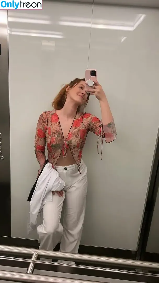 Sjokz nude photo #0167 (Eefje Depoortere / eefjah)