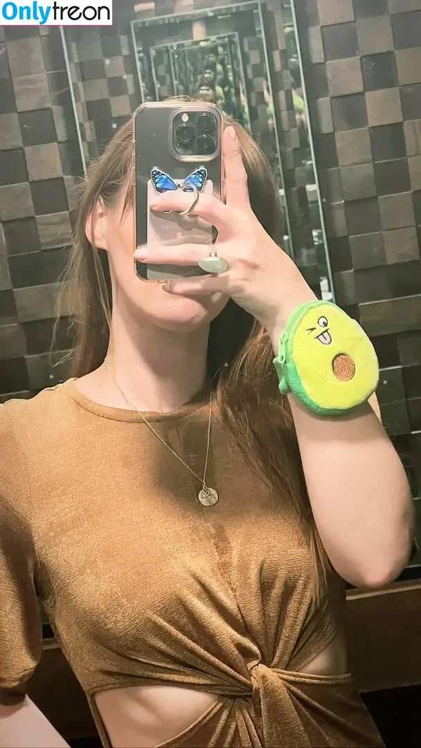 Sjokz nude photo #0259 (Eefje Depoortere / eefjah)