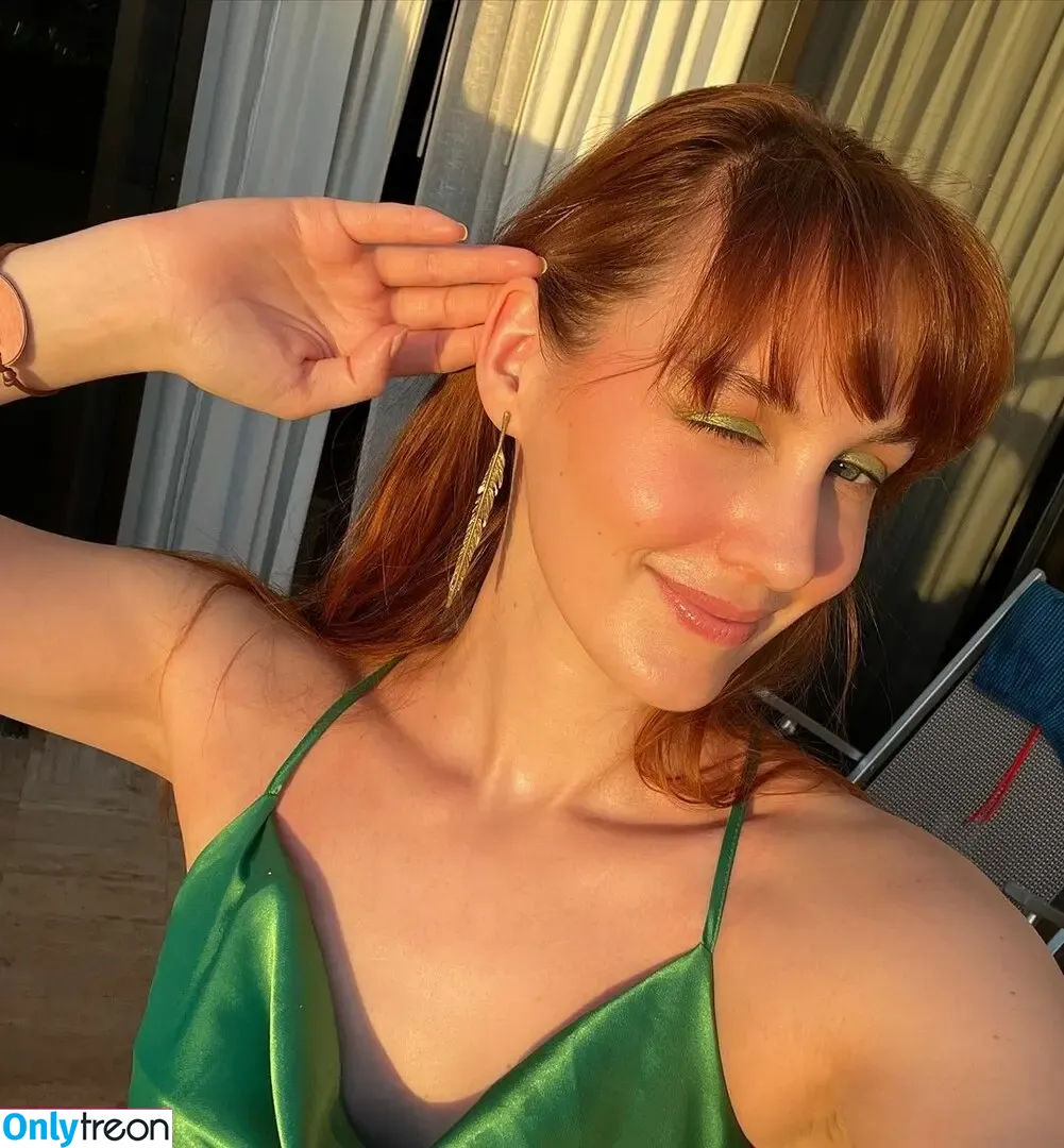 Sjokz nude photo #0267 (Eefje Depoortere / eefjah)