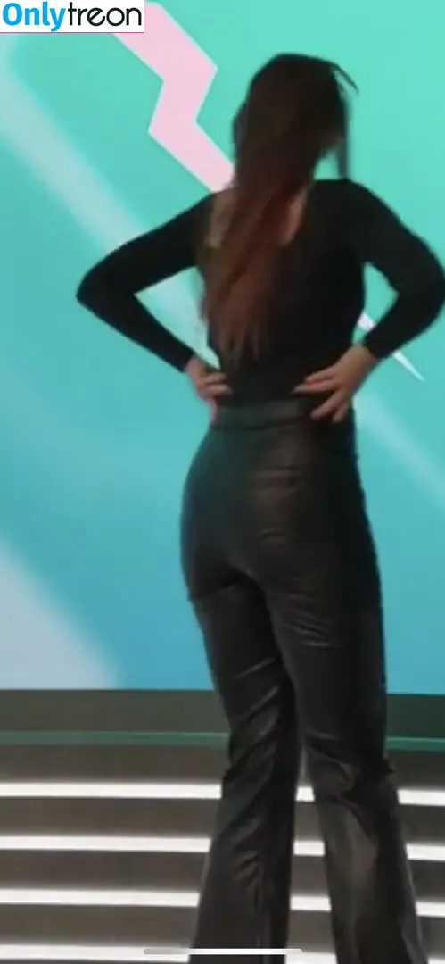 Sjokz nude photo #0317 (Eefje Depoortere / eefjah)