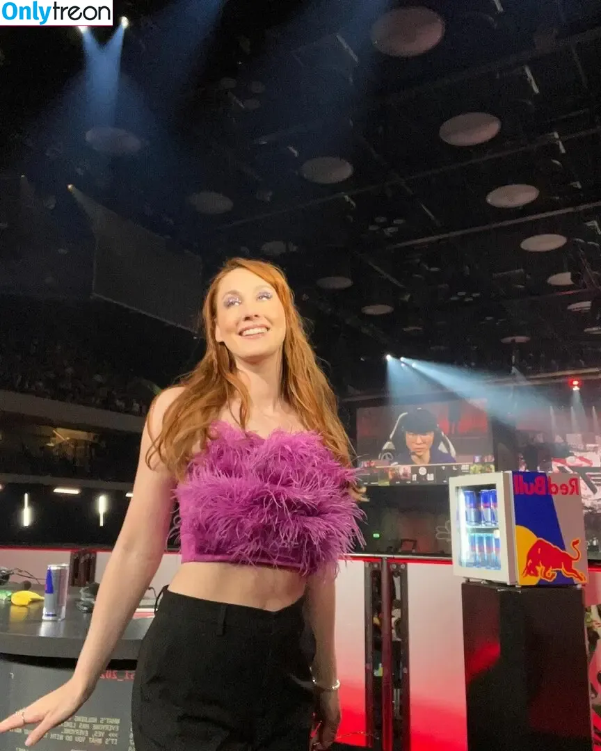 Sjokz nude photo #0523 (Eefje Depoortere / eefjah)