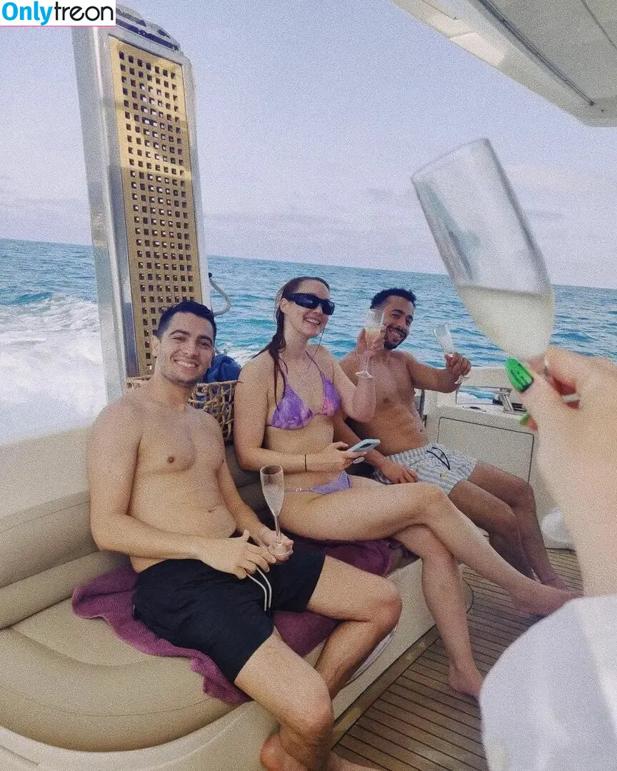 Sjokz nude photo #0614 (Eefje Depoortere / eefjah)