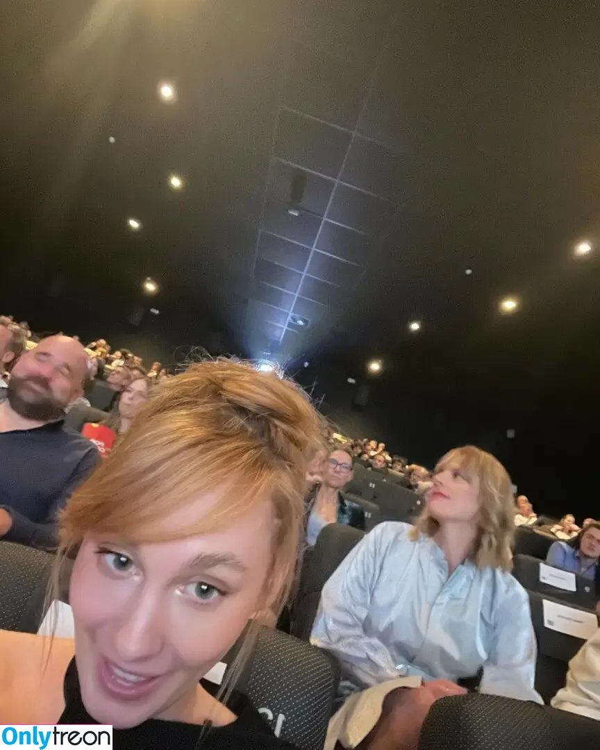 Sjokz nude photo #0708 (Eefje Depoortere / eefjah)