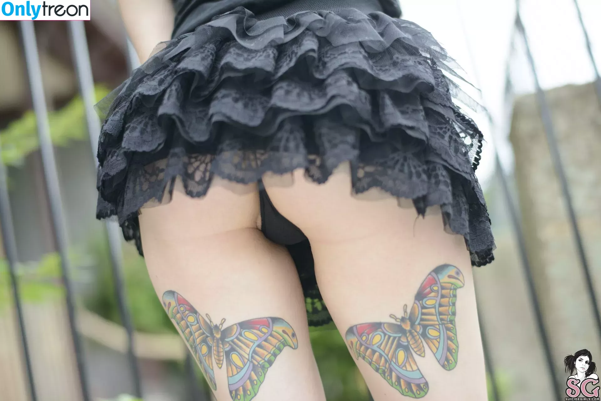 skellaborealis nude photo #0015 (skellaborealis)
