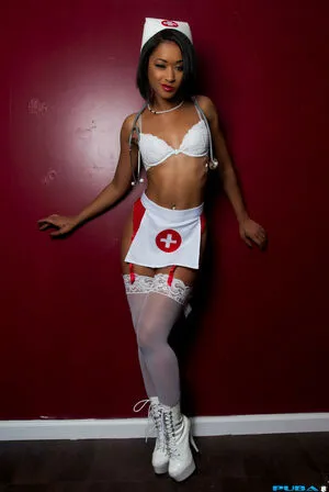 Skin Diamond / Madame Skin / rayjoycat nude photo #0158