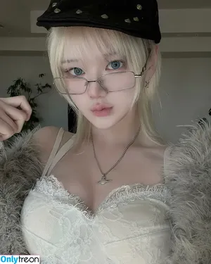  nude photo #0014