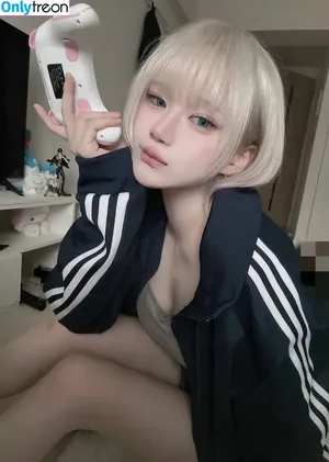  nude photo #0020