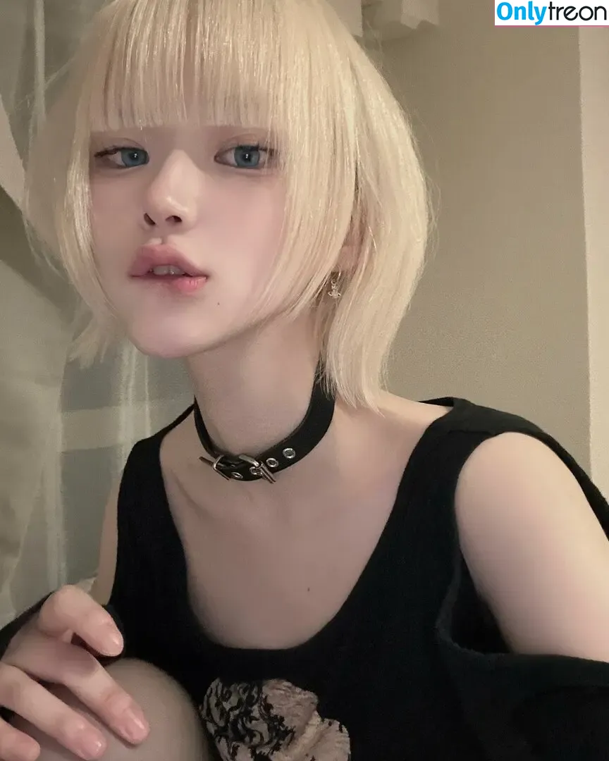 skr_u_ nude photo #0015 (skr_u_)