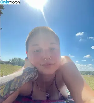 Skyeee_xx /  / Skyexxx / _SkyeXxX_ / _xrottenskyex_ nude photo #0013