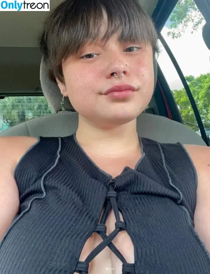 Skyeee_xx nude photo #0012 ( / Skyexxx / _SkyeXxX_ / _xrottenskyex_)
