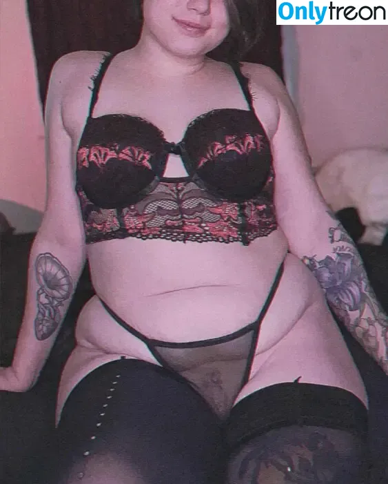 Skyeee_xx nude photo #0086 ( / Skyexxx / _SkyeXxX_ / _xrottenskyex_)