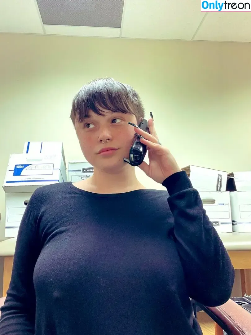 Skyeee_xx nude photo #0129 ( / Skyexxx / _SkyeXxX_ / _xrottenskyex_)