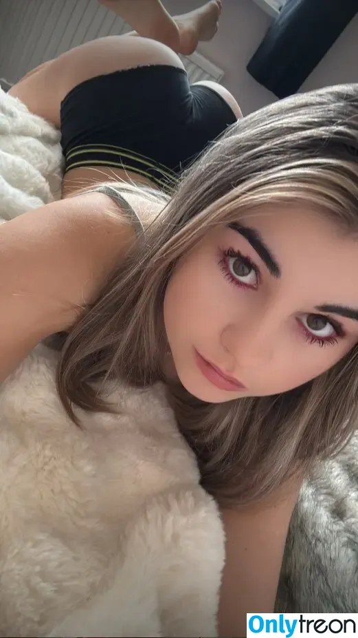 skyepastapins nude photo #0096 (Skye / Skye Doll / dolly6.6 / skyesharp)