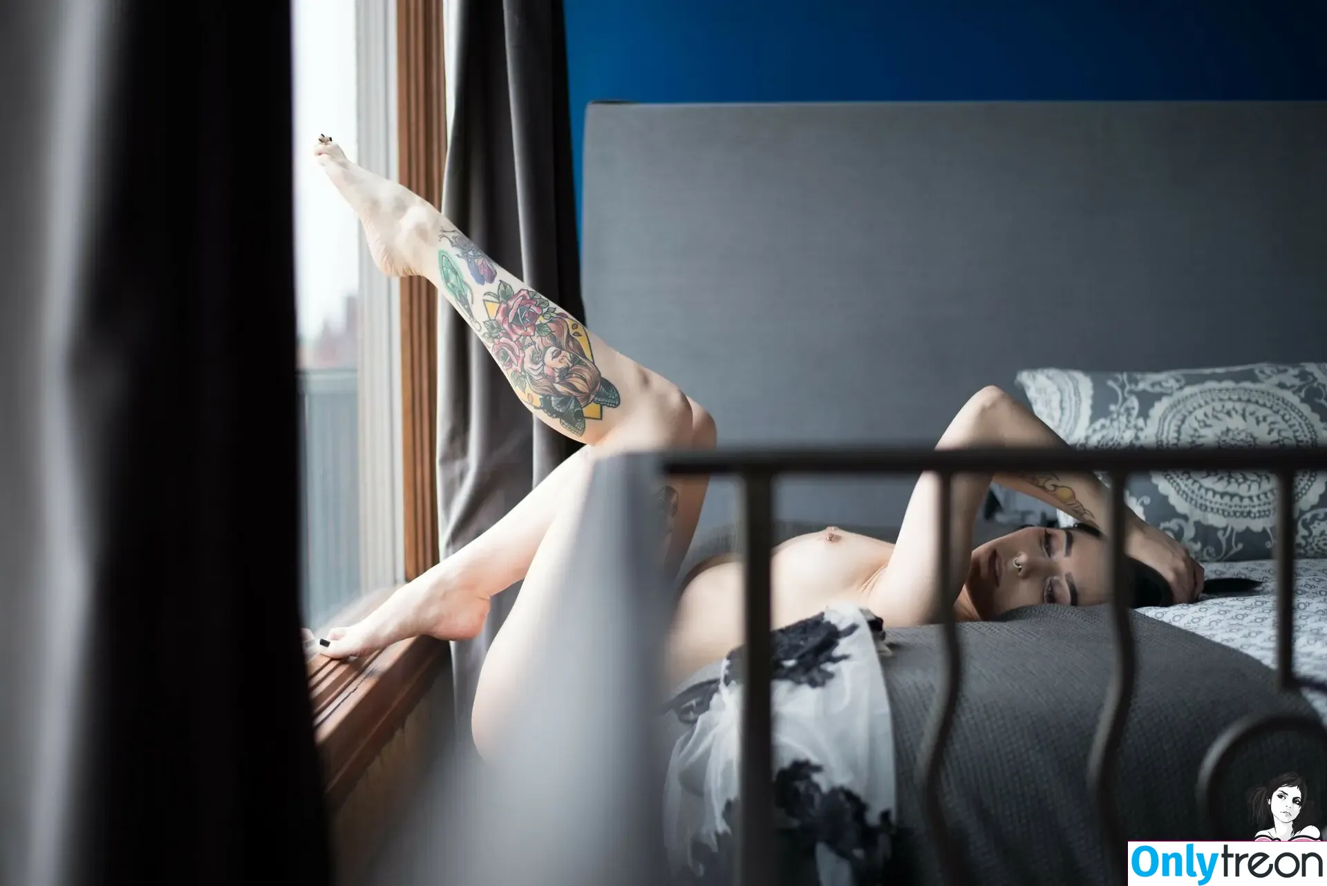 Skyhook Nova nude photo #0412 (SkyhookArt / skyhookarts / skyhooknova)