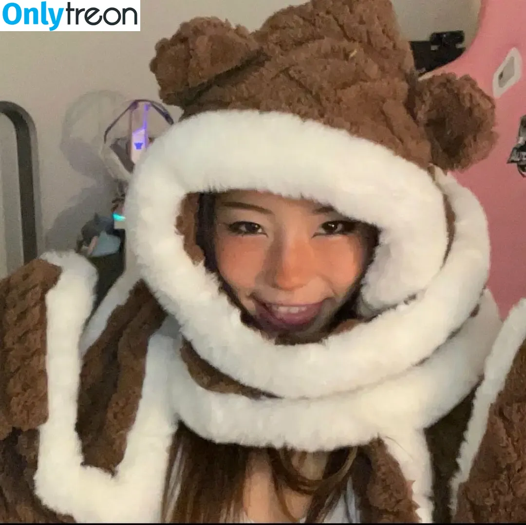 Skyim nude photo #0102 (skyimilk)