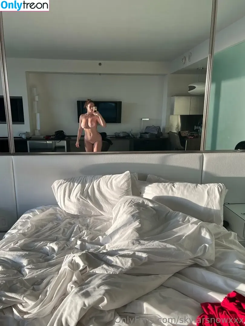 Skylar Snow nude photo #0609 (showmeskylar / skylarsnowxxx)