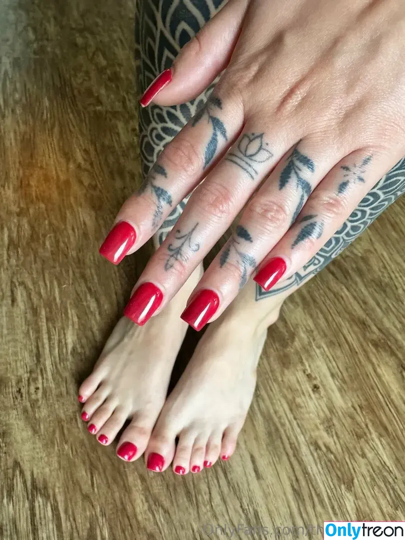 Skylar Vox nude photo #1853 (_skylarvox_ / onlyskylarvox / theskylarvox)