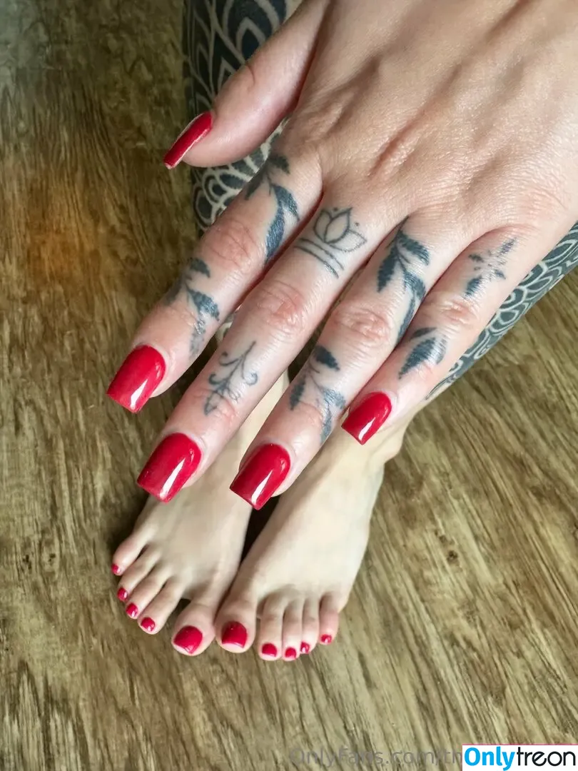 Skylar Vox nude photo #1854 (_skylarvox_ / onlyskylarvox / theskylarvox)