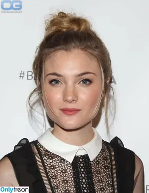 Skyler Samuels / skylersamuels nude photo #0027