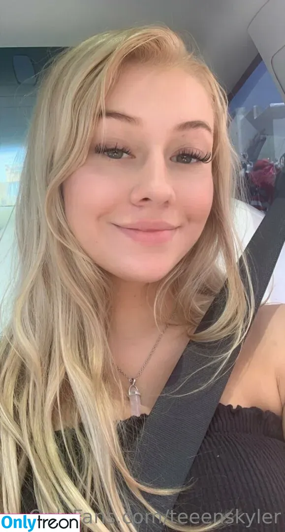 SkylerStormxo nude photo #0013 (SkylerStormxo)