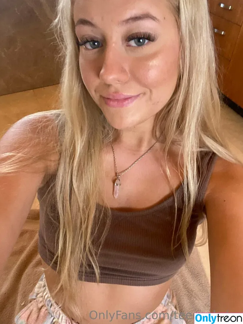 SkylerStormxo nude photo #0037 (SkylerStormxo)