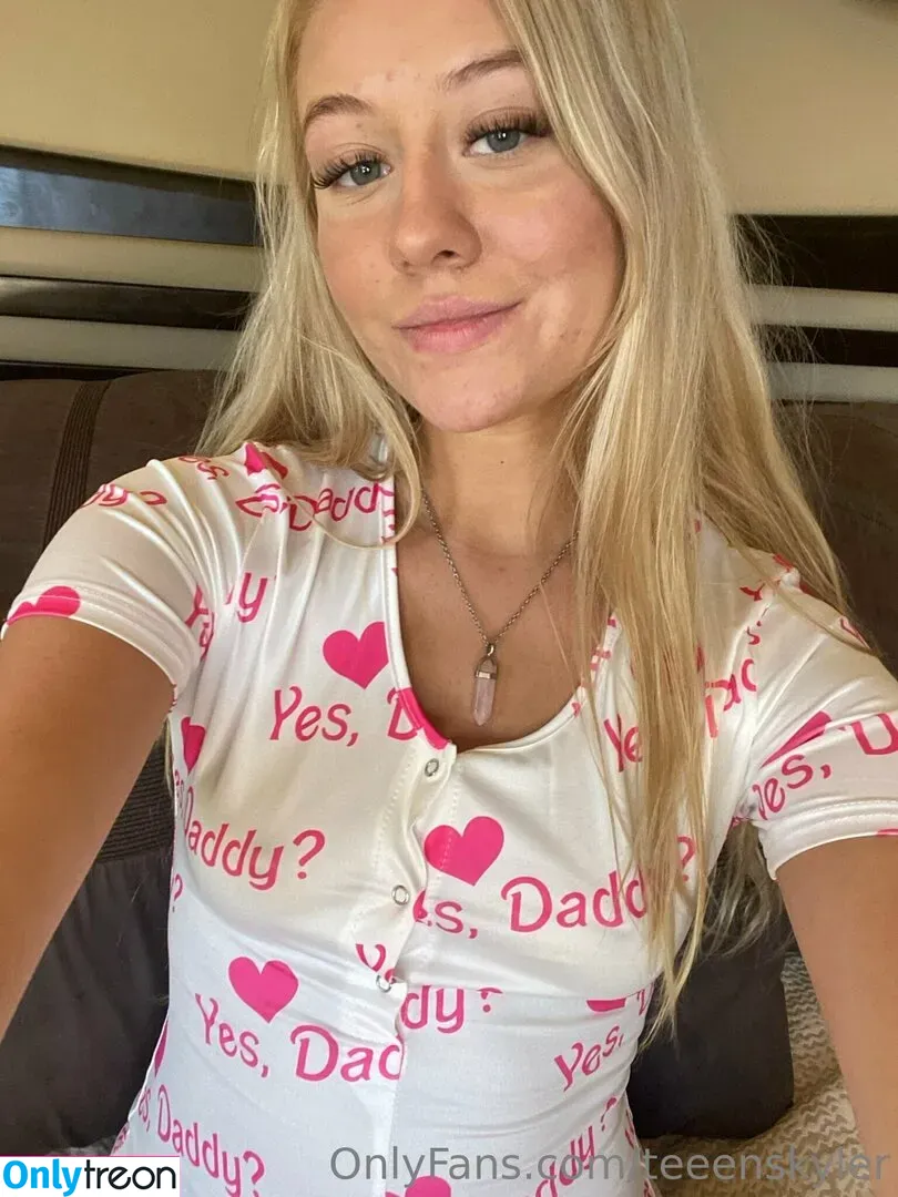 SkylerStormxo nude photo #0113 (SkylerStormxo)