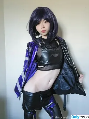 Skylieuwu / Femboyskylie nude photo #0011