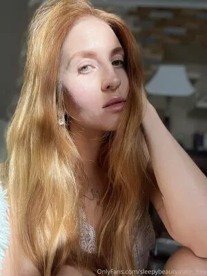 sleepybeautyasmr_free / sleepy_bumblebees nude photo #0027