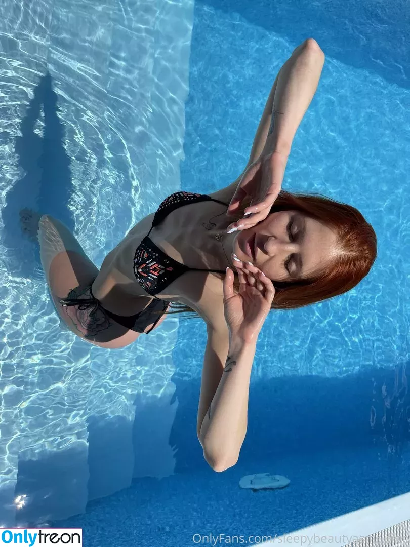 sleepybeautyasmr_free nude photo #0009 (sleepy_bumblebees)