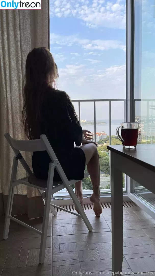 sleepybeautyasmr_free nude photo #0030 (sleepy_bumblebees)