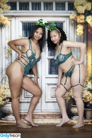  nude photo #0005