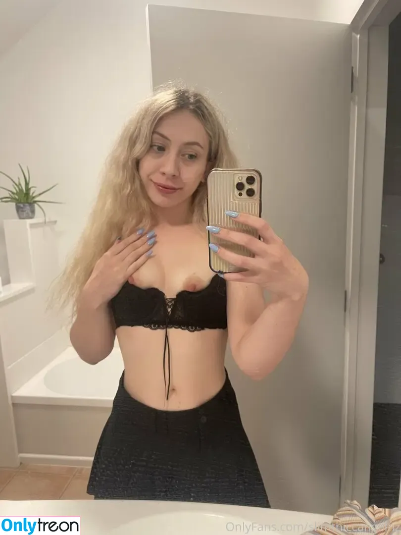 slimthiccangelnz nude photo #0002 (badgalforyou69 / fxceless_angel)
