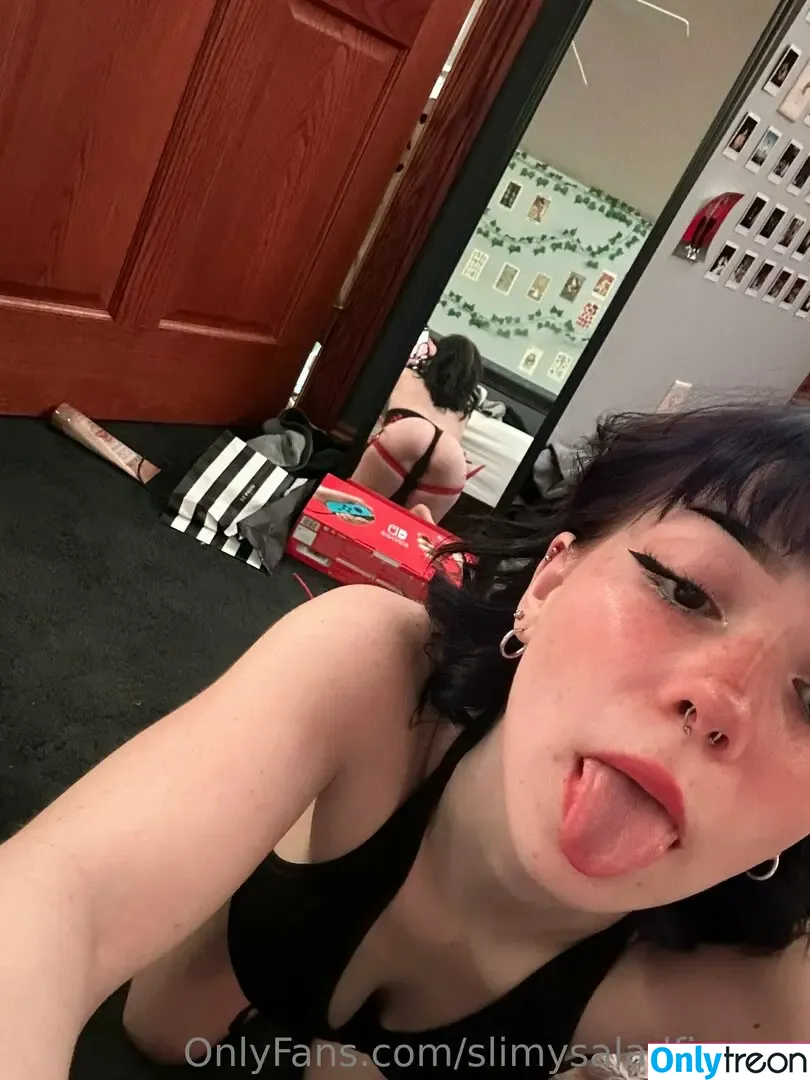 slimysaladfingers nude photo #0033 (slimysalads)