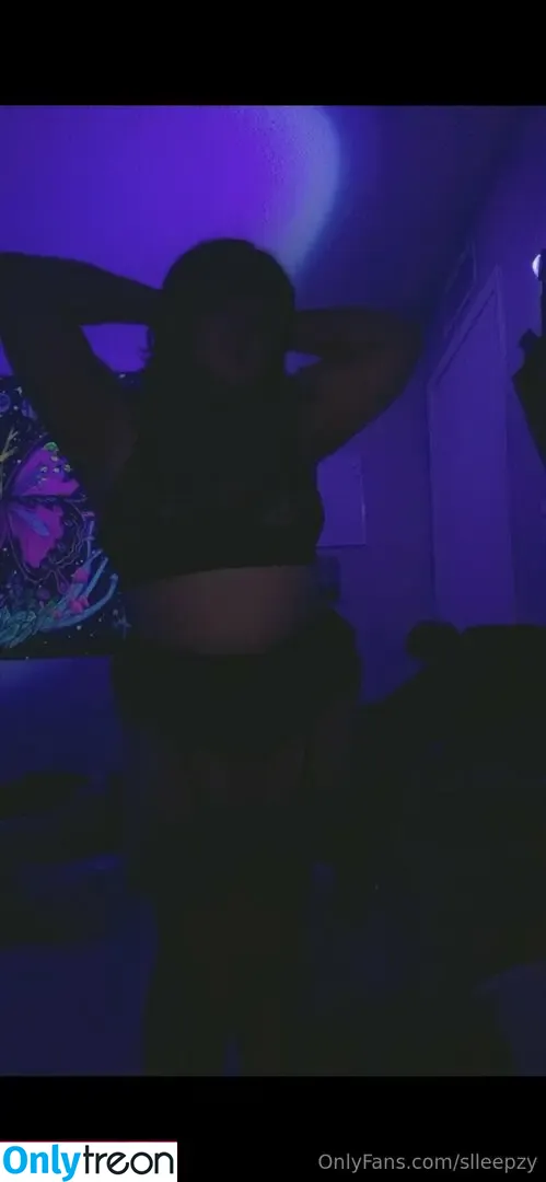 slleepzy nude photo #0002 (slleepy)