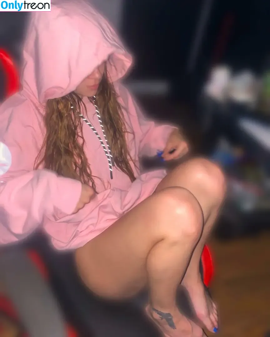 Sllim1 nude photo #0005 (Lorslay / lorrslay)