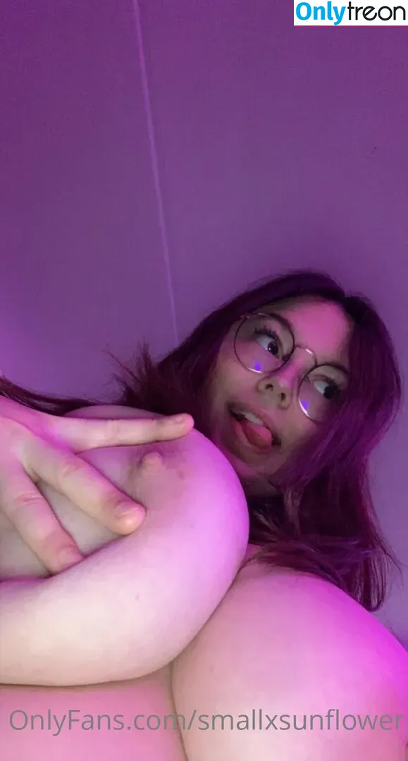 smallxsunflower nude photo #0001 (_xsunflower / smallsunfIower)