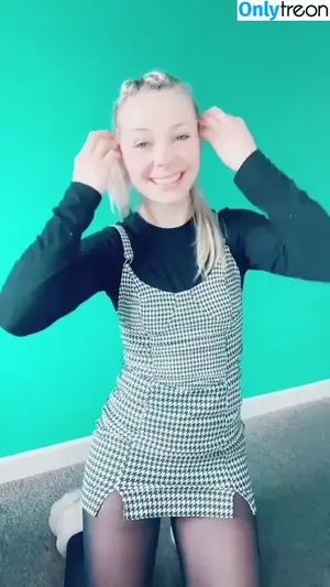 SmileyDani158 / Danuisa Grudzinska / danusiagrudzinska nude photo #0089