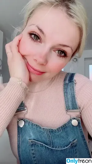 SmileyDani158 / Danuisa Grudzinska / danusiagrudzinska nude photo #0145
