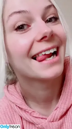 SmileyDani158 / Danuisa Grudzinska / danusiagrudzinska nude photo #0218