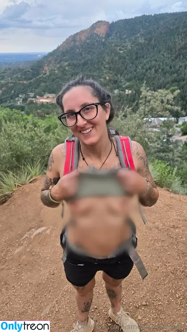 smokeymeadows nude photo #0019 (smokey.meadows)